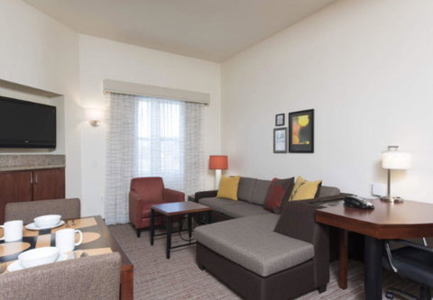 Residence Inn Moline Quad Cities - Renee 9
