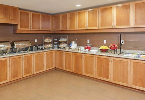 Residence Inn Moline Quad Cities - Renee 0