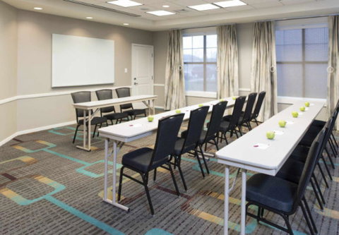 Residence Inn Moline Quad Cities - Renee 7