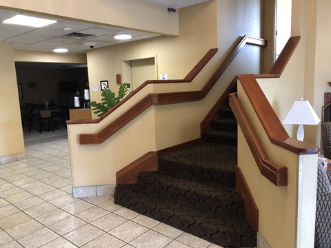 Baymont By Wyndham Fort Wayne - Renee 8