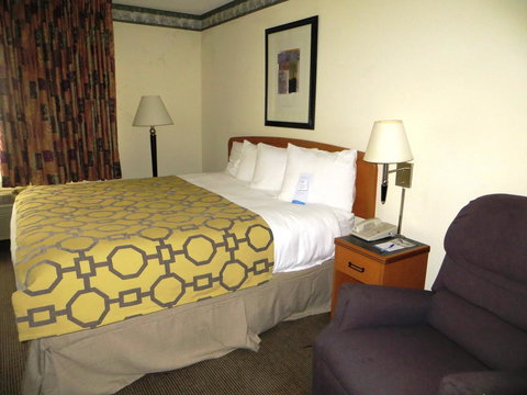 Baymont By Wyndham Fort Wayne - Renee 30
