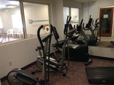 Baymont By Wyndham Fort Wayne - Renee 23