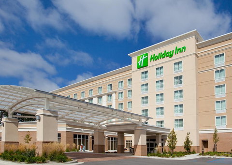 Holiday Inn Fort Wayne - IPFW & Coliseum - Renee 0