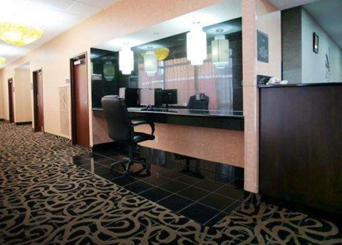 Quality Inn Terre Haute University Area - Internet Find 9