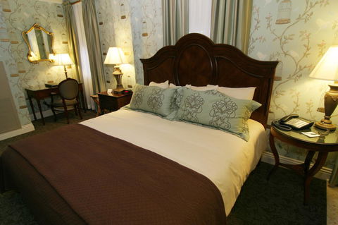 Charley Creek Inn - Internet Find 13