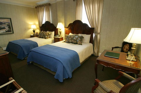 Charley Creek Inn - Internet Find 9