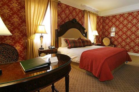 Charley Creek Inn - Internet Find 12