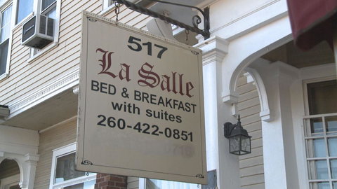 Historic Sion Bass Guest House - Renee 20