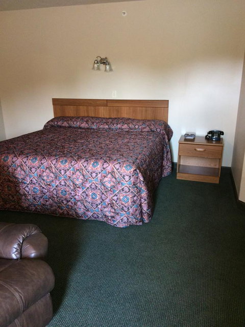 Fairway Inn Florence - Renee 8