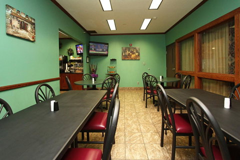 New Victorian Inn - Sioux City - Renee 18