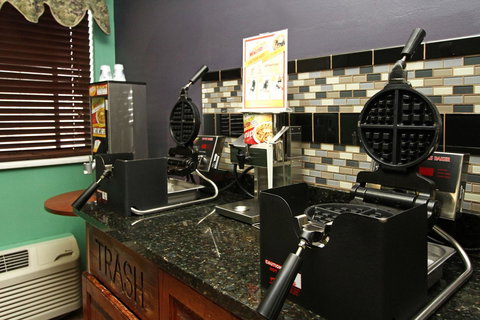 New Victorian Inn - Sioux City - Renee 5