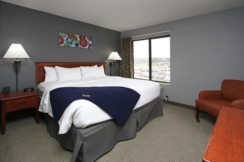 New Victorian Inn - Sioux City - Renee 6