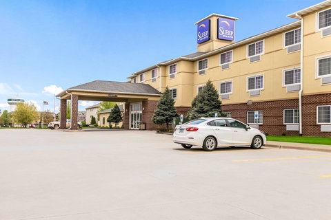 Sleep Inn North Liberty/Coralville - Renee 32