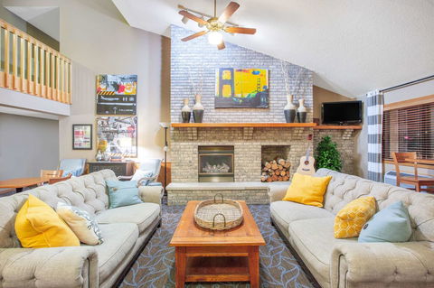 AmericInn By Wyndham Clear Lake - Renee 39