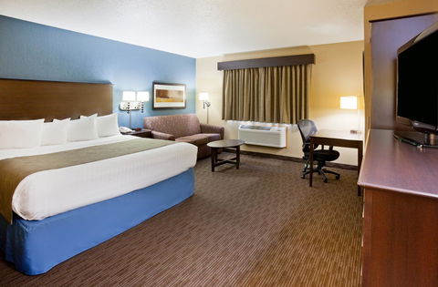 AmericInn By Wyndham Clear Lake - Renee 6