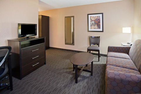 AmericInn By Wyndham Clear Lake - Renee 3