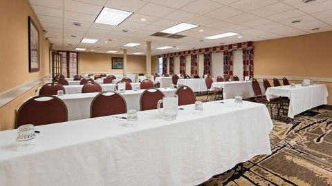 Best Western Holiday Lodge - Renee 18