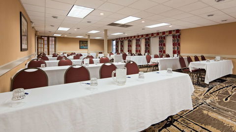 Best Western Holiday Lodge - Renee 40