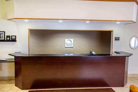 Sleep Inn & Suites Charles City - Renee 17