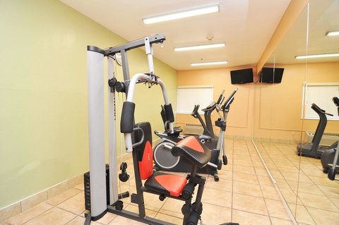 Best Western Topeka Inn & Suites - Renee 7