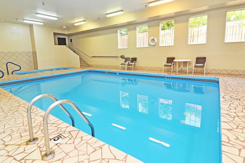 Best Western Topeka Inn & Suites - Renee 10