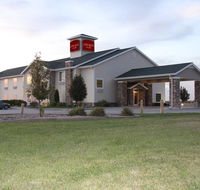 Castle Rock Inn  Suites - Quinter