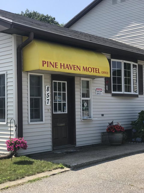 Pine Haven Motel - Internet Find 3