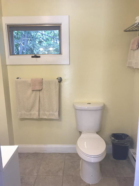 Pine Haven Motel - Internet Find 20