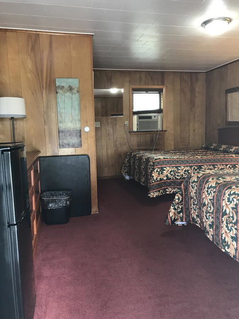 Pine Haven Motel - Internet Find 15