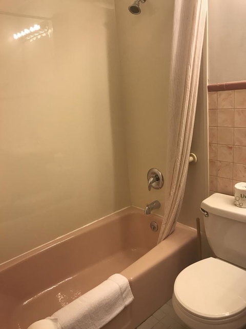 Pine Haven Motel - Internet Find 16