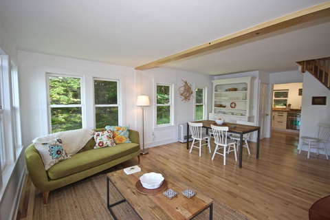 Shangri-la - Renee 7