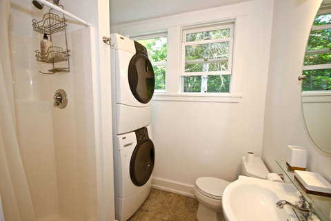 Shangri-la - Renee 21