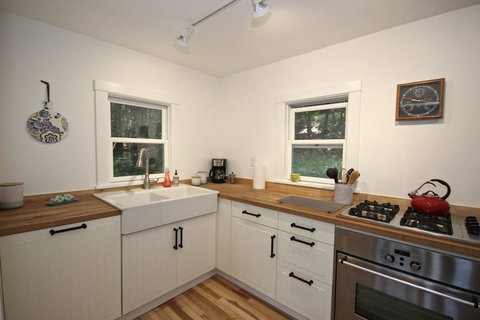 Shangri-la - Renee 25