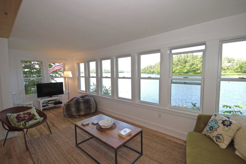 Shangri-la - Renee 17