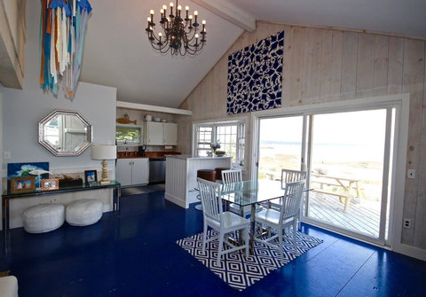 Water`s Edge - Renee 8