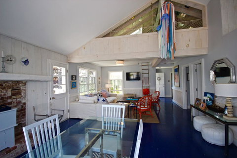 Water`s Edge - Renee 24