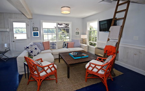 Water`s Edge - Renee 17