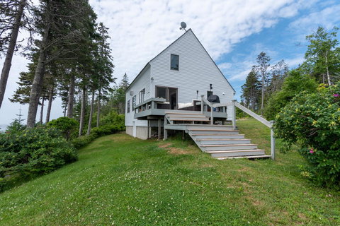 The Seaward - Renee 1