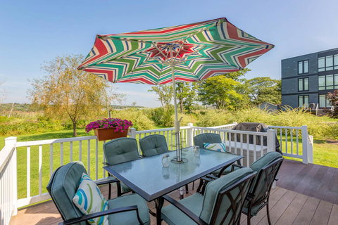 Jordan's Beach House - Renee 4