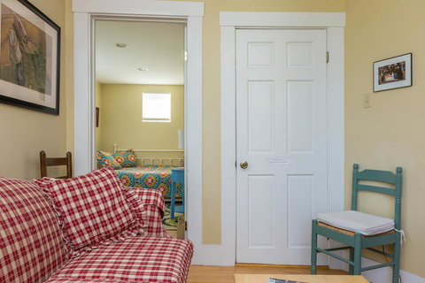 Jordan's Beach House - Renee 9