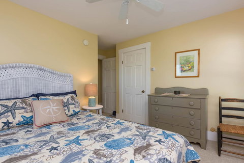 Jordan's Beach House - Renee 21