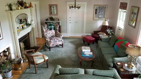 Maple Hill Farm Inn - Internet Find 25