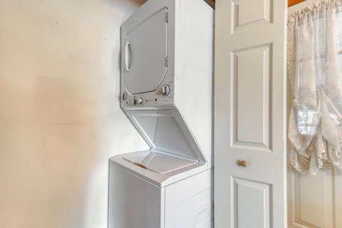 Arbor Lane Delight - Renee 19