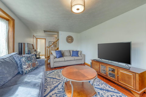 Arbor Lane Delight - Renee 34