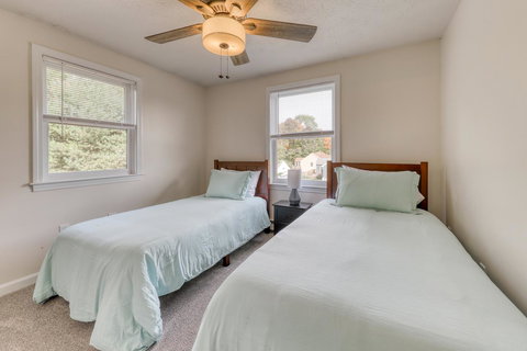 Arbor Lane Delight - Renee 28