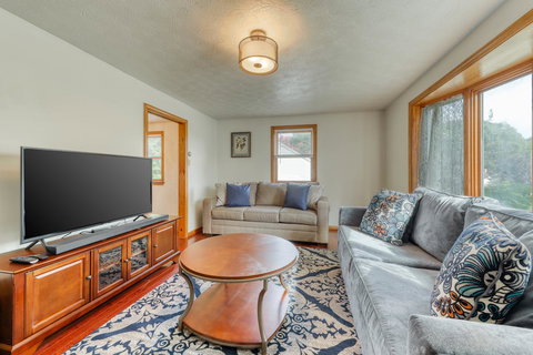 Arbor Lane Delight - Renee 38