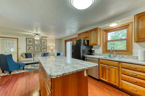 Arbor Lane Delight - Renee 29