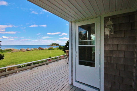 Owls Nest - Internet Find 7