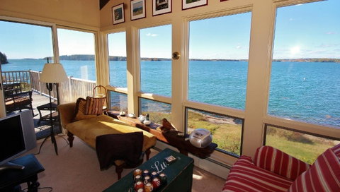 Merry Wisdom - Renee 9