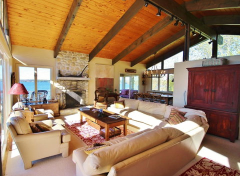 Merry Wisdom - Renee 11